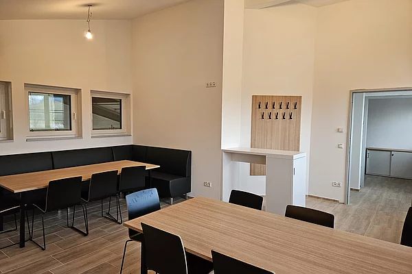 21.02.25 Bauhofumbau